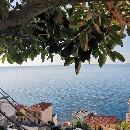 Appartamento Nel Borgo Con Splendida Vista Sul Mare Cervo Bagian luar foto