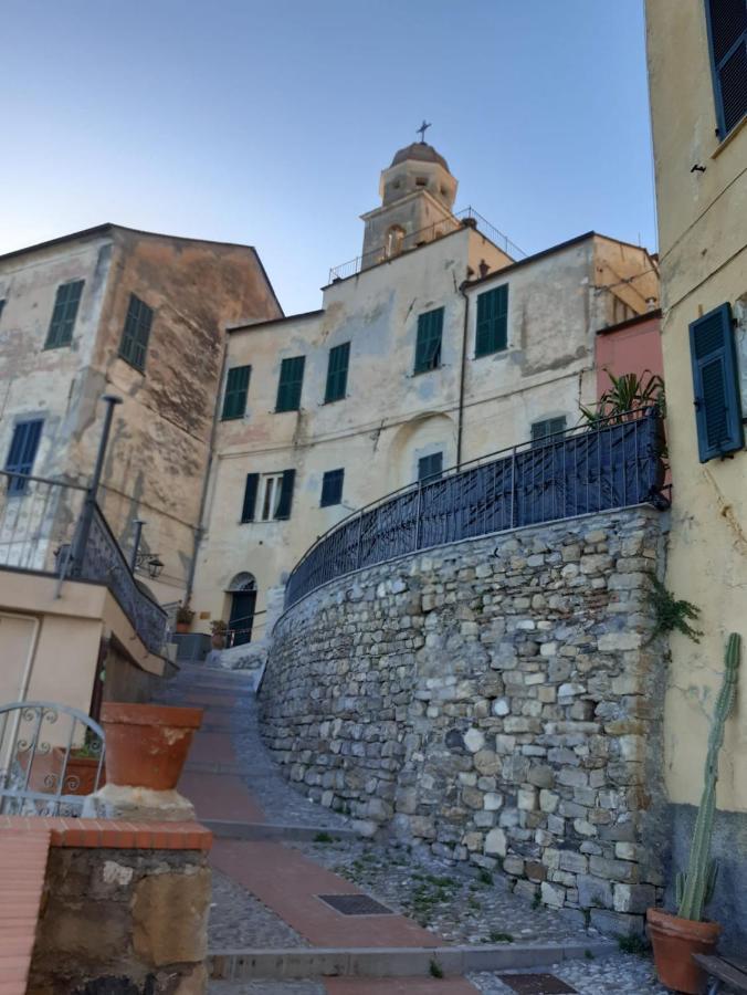 Appartamento Nel Borgo Con Splendida Vista Sul Mare Cervo Bagian luar foto